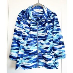 Chicos Zenergy Golf Jacket Blue White Lightweight Size 2 (Large) Zip Up Pockets